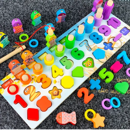 Wooden Counting Game Board    لوحة لعبة العد الخشبية